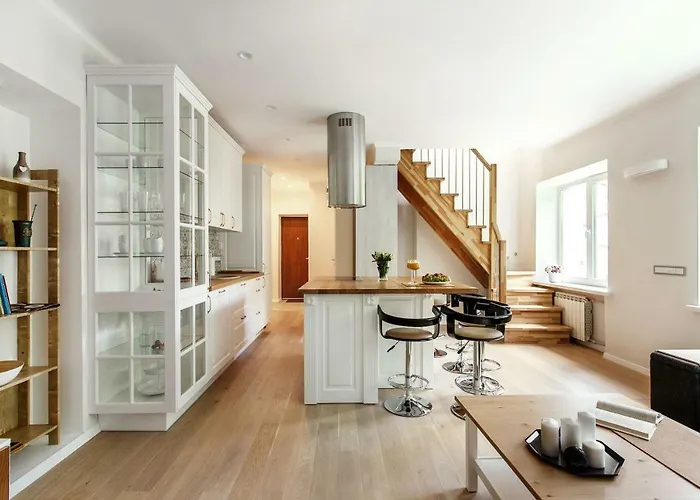 #Stayhere 3Bdr Modern & Stylish Apartment - Heart Of Old Town By Houseys