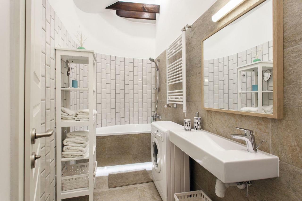 #stayhere 3bdr Modern & Stylish - Heart Of Old Town By Houseys * Wilna