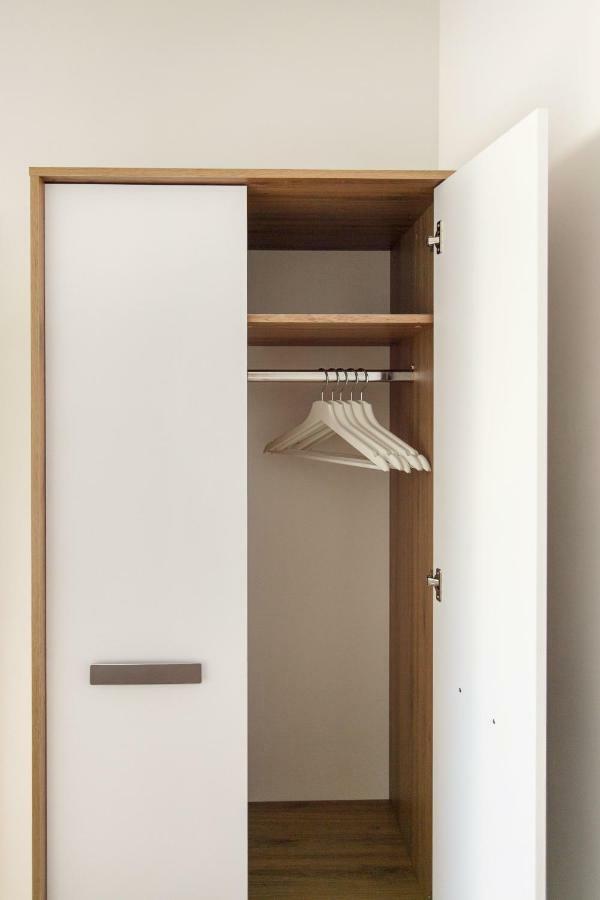 #stayhere 3bdr Modern & Stylish - Heart Of Old Town By Houseys *