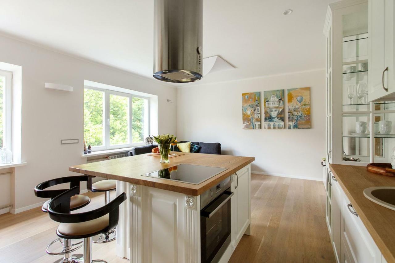 #stayhere 3bdr Modern & Stylish - Heart Of Old Town By Houseys Apartment